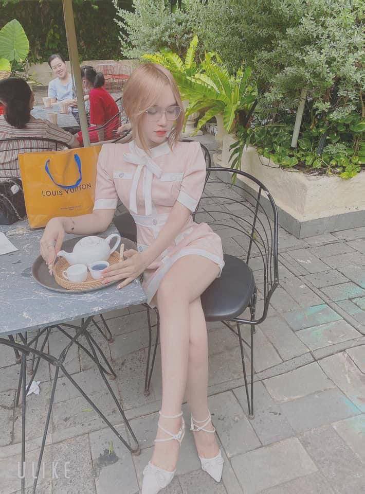 Thầy giáo đã có Cô vợ không thể vượt qua cám dỗ của em học trò