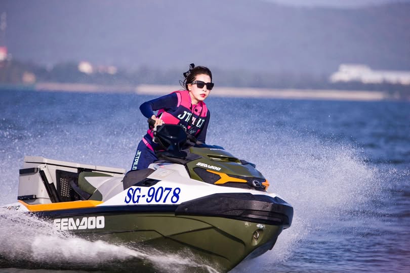 Cô gái đáng thương sắp kết hôn nhưng bị bạn trai cũ đột nhập chuốc thuốc