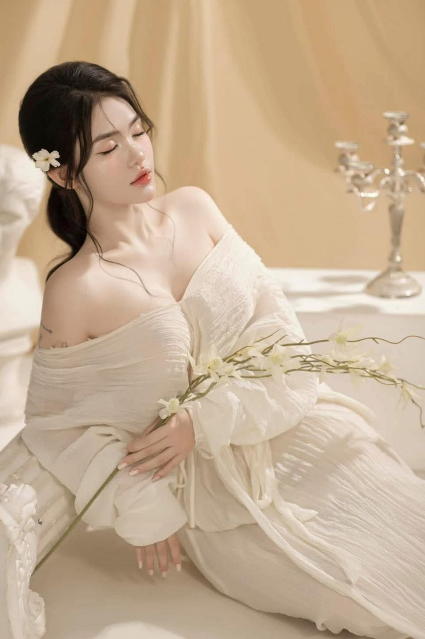 Về quê chơi, em rể bị bồn chứa tinh của anh trai quyến rũ